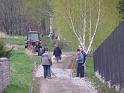 Maj prace przy drodze na cmentarz